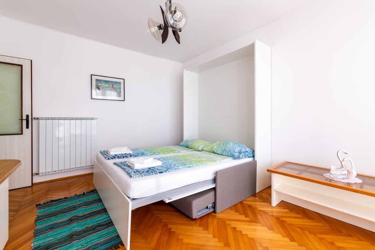Apartment Lemut ポルトローシュ エクステリア 写真